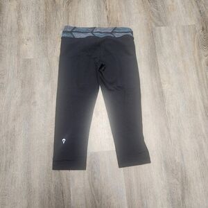 Ivivva Reversible Crop